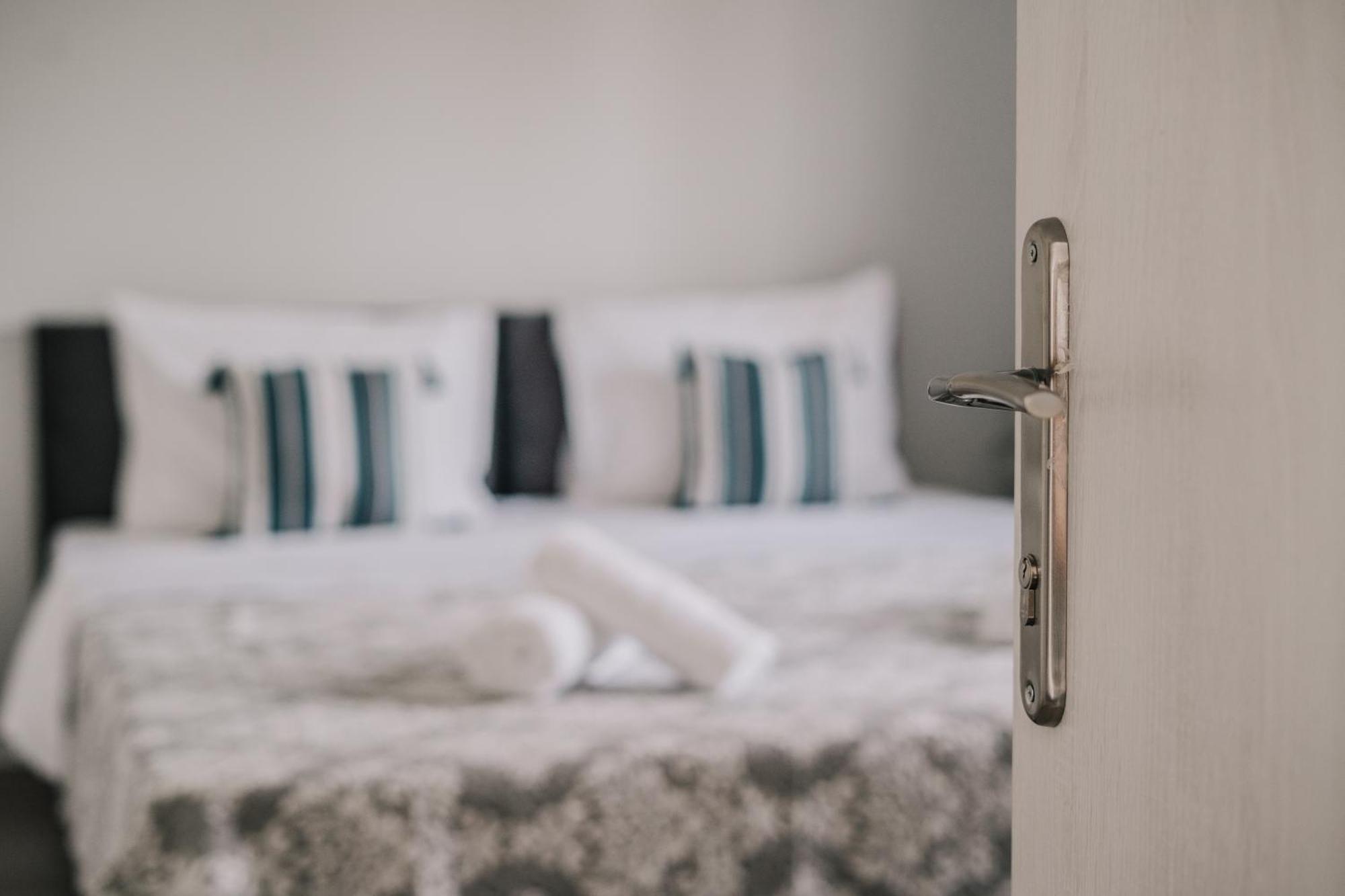 Sea Sailing Apartments Kondókali Kültér fotó