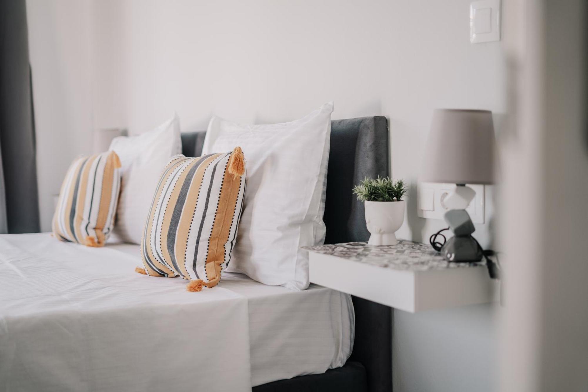 Sea Sailing Apartments Kondókali Kültér fotó